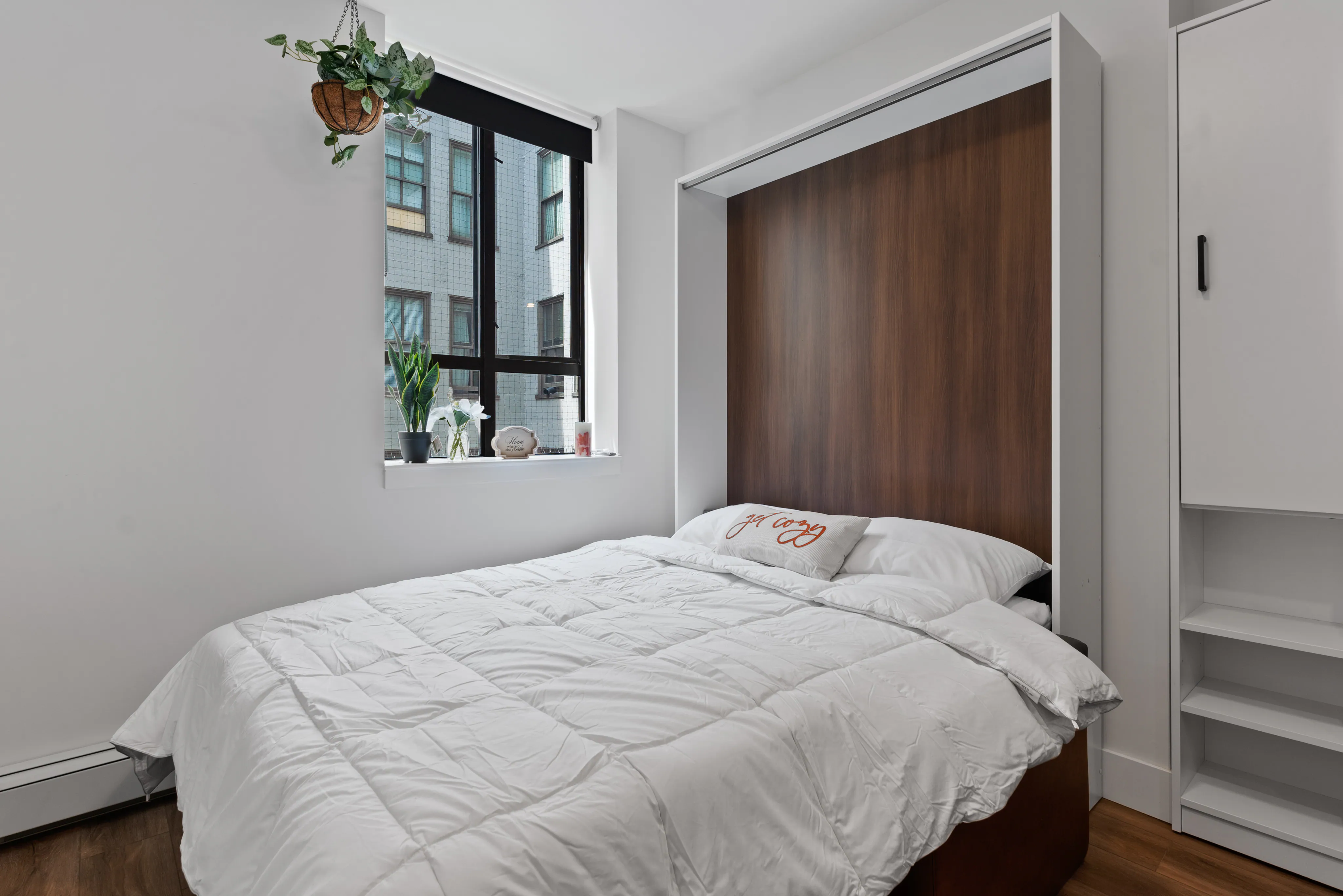 Studio with Murphy bed