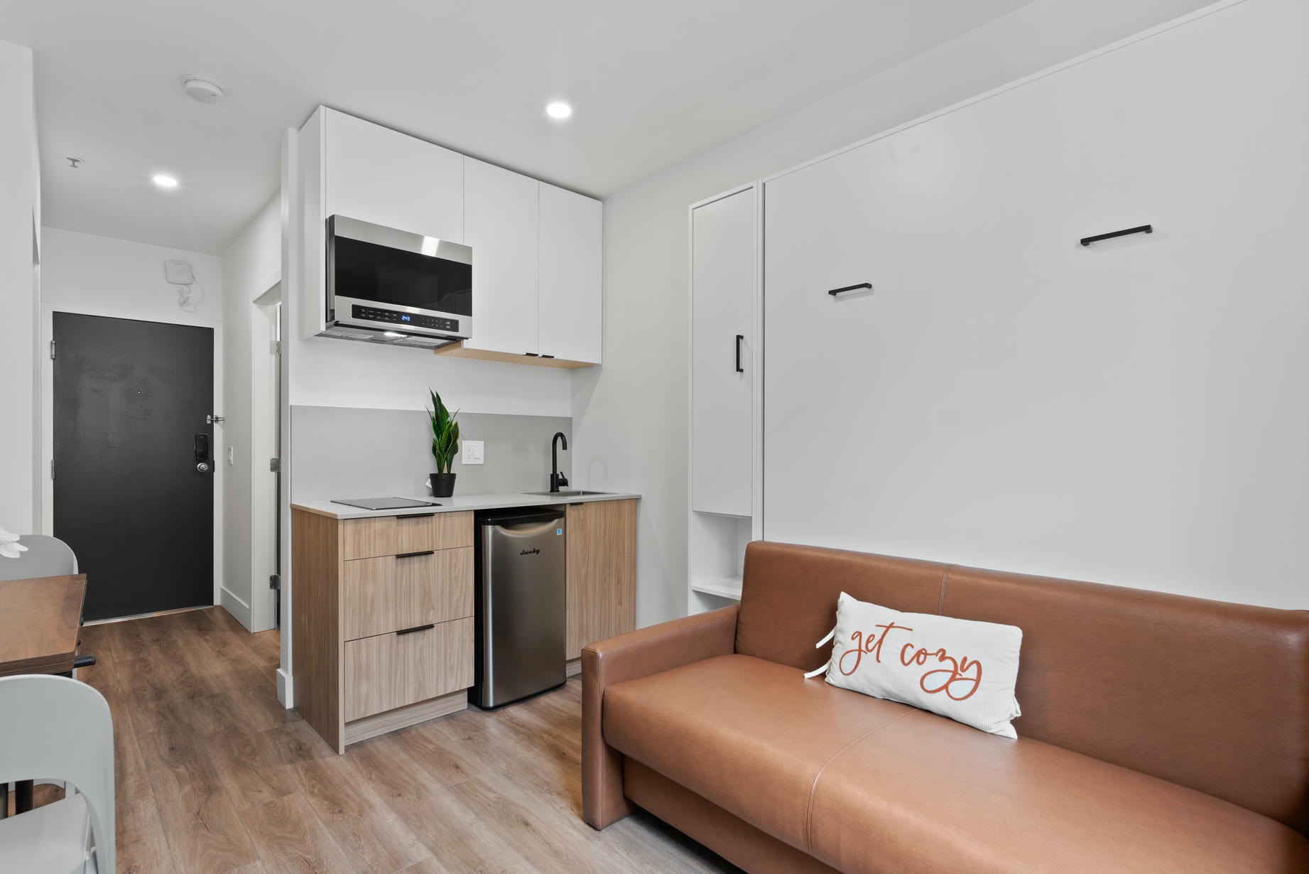 Why Simon Fraser University Vancouver Students Choose ALMA Gastown