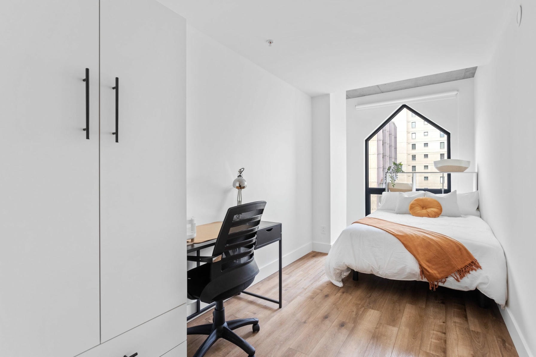 Living Near Concordia University: Food & Dining Around ALMA Shaughnessy Village